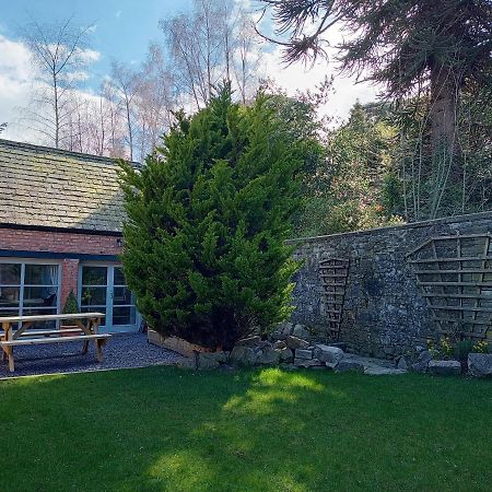 The West Wing At Eriviat Hall Hot Tub Henllan  Luaran gambar
